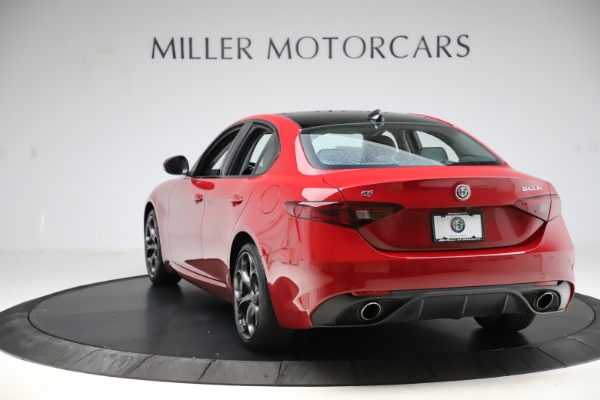 Used 2018 Alfa Romeo Giulia Ti Sport Q4 for sale Sold at Bentley Greenwich in Greenwich CT 06830 5