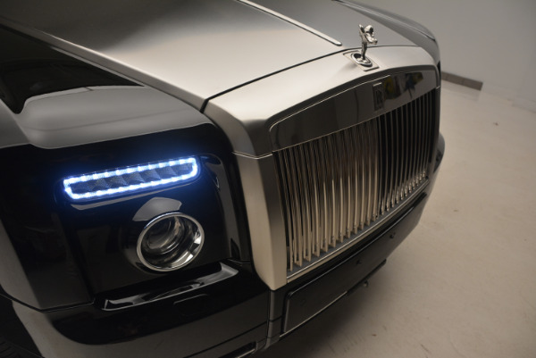 Used 2009 Rolls-Royce Phantom Drophead Coupe for sale Sold at Bentley Greenwich in Greenwich CT 06830 26