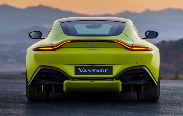 New 2019 Aston Martin Vantage for sale Sold at Bentley Greenwich in Greenwich CT 06830 3