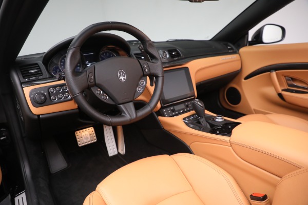 Used 2018 Maserati GranTurismo Sport Convertible for sale Sold at Bentley Greenwich in Greenwich CT 06830 19