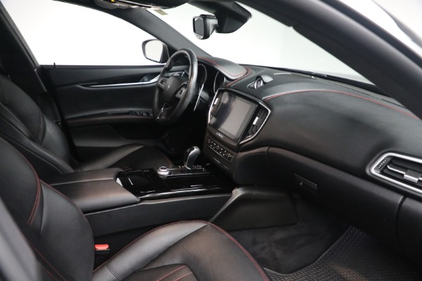 Used 2018 Maserati Ghibli S Q4 for sale $37,900 at Bentley Greenwich in Greenwich CT 06830 16