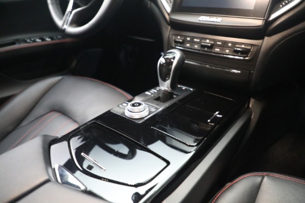 Used 2018 Maserati Ghibli S Q4 for sale $37,900 at Bentley Greenwich in Greenwich CT 06830 25