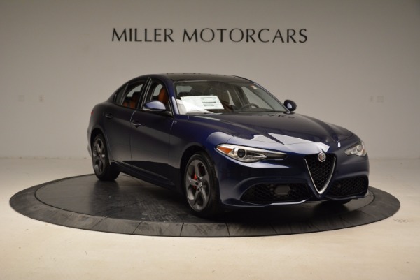 New 2018 Alfa Romeo Giulia Sport Q4 for sale Sold at Bentley Greenwich in Greenwich CT 06830 11