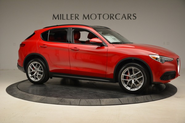 New 2018 Alfa Romeo Stelvio Sport Q4 for sale Sold at Bentley Greenwich in Greenwich CT 06830 10