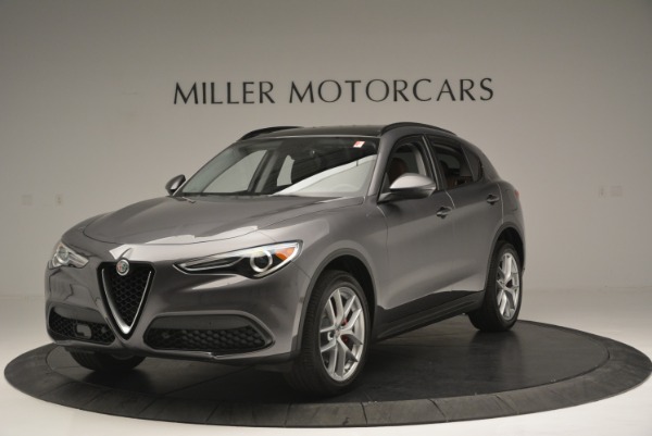 New 2018 Alfa Romeo Stelvio Sport Q4 for sale Sold at Bentley Greenwich in Greenwich CT 06830 1