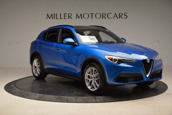 New 2018 Alfa Romeo Stelvio Ti Sport Q4 for sale Sold at Bentley Greenwich in Greenwich CT 06830 11