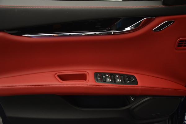 New 2016 Maserati Quattroporte S Q4 ******* DEALERS DEMO for sale Sold at Bentley Greenwich in Greenwich CT 06830 17