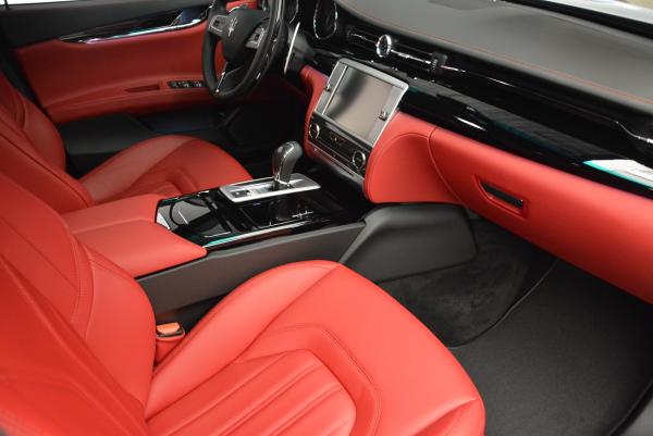 New 2016 Maserati Quattroporte S Q4 ******* DEALERS DEMO for sale Sold at Bentley Greenwich in Greenwich CT 06830 21