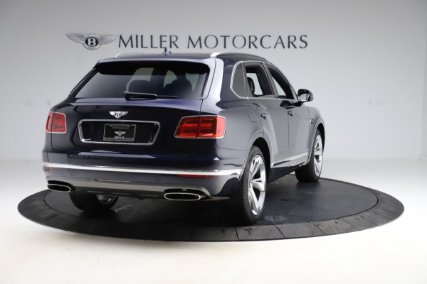 Used 2018 Bentley Bentayga W12 Signature for sale Sold at Bentley Greenwich in Greenwich CT 06830 8