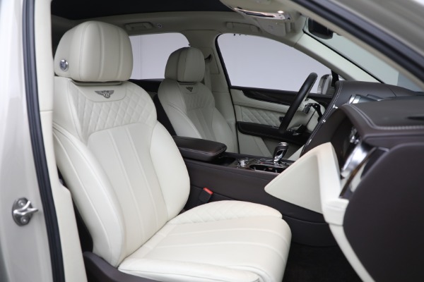 Used 2018 Bentley Bentayga Signature Edition for sale Sold at Bentley Greenwich in Greenwich CT 06830 22
