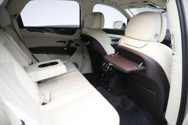 Used 2018 Bentley Bentayga Signature Edition for sale Sold at Bentley Greenwich in Greenwich CT 06830 23