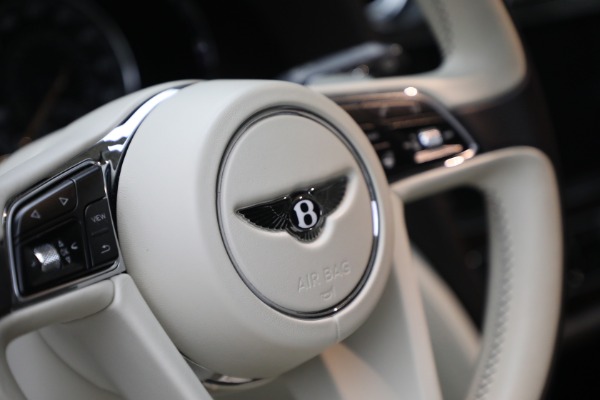 Used 2018 Bentley Bentayga Signature Edition for sale Sold at Bentley Greenwich in Greenwich CT 06830 27