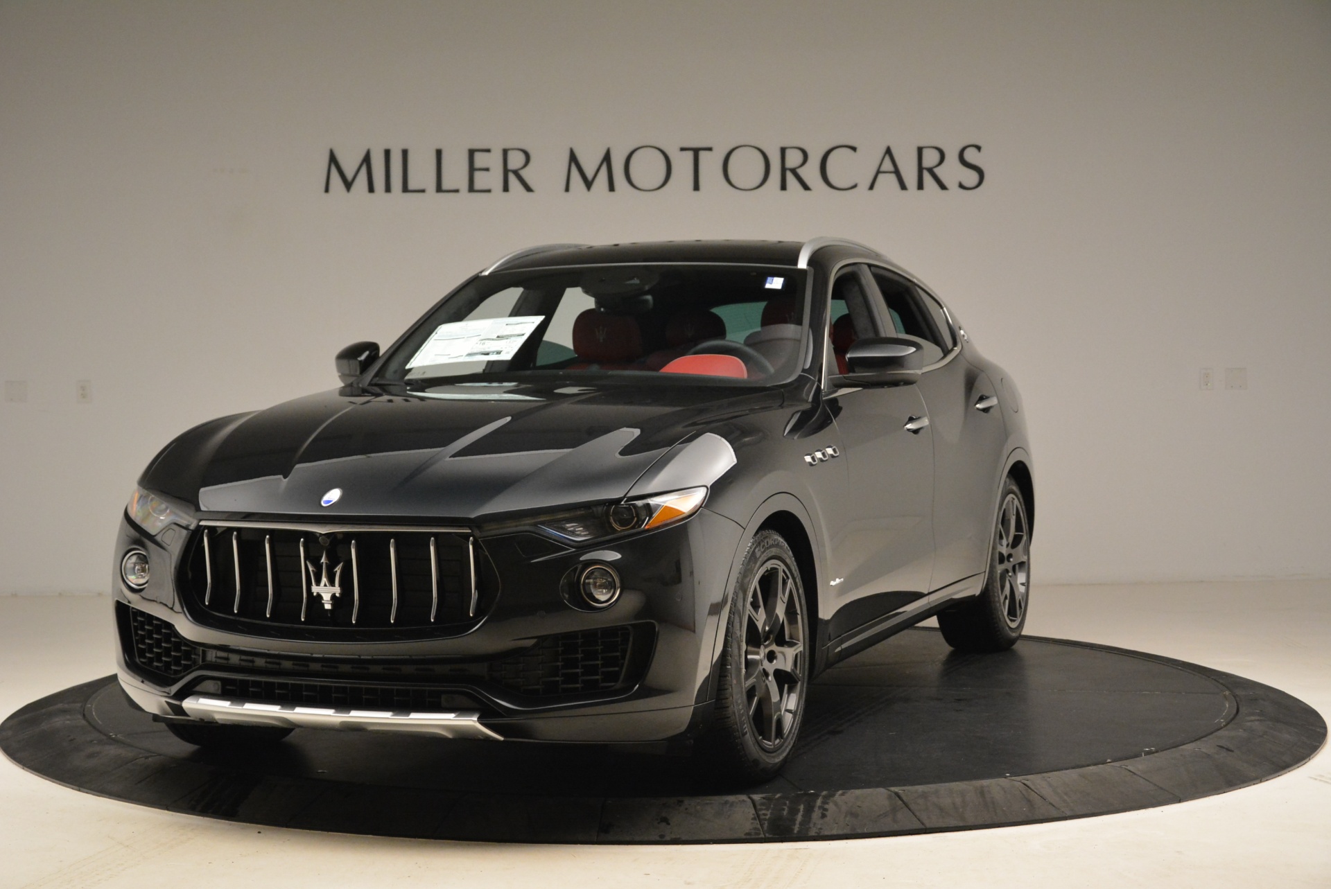 New 2018 Maserati Levante Q4 GranLusso for sale Sold at Bentley Greenwich in Greenwich CT 06830 1