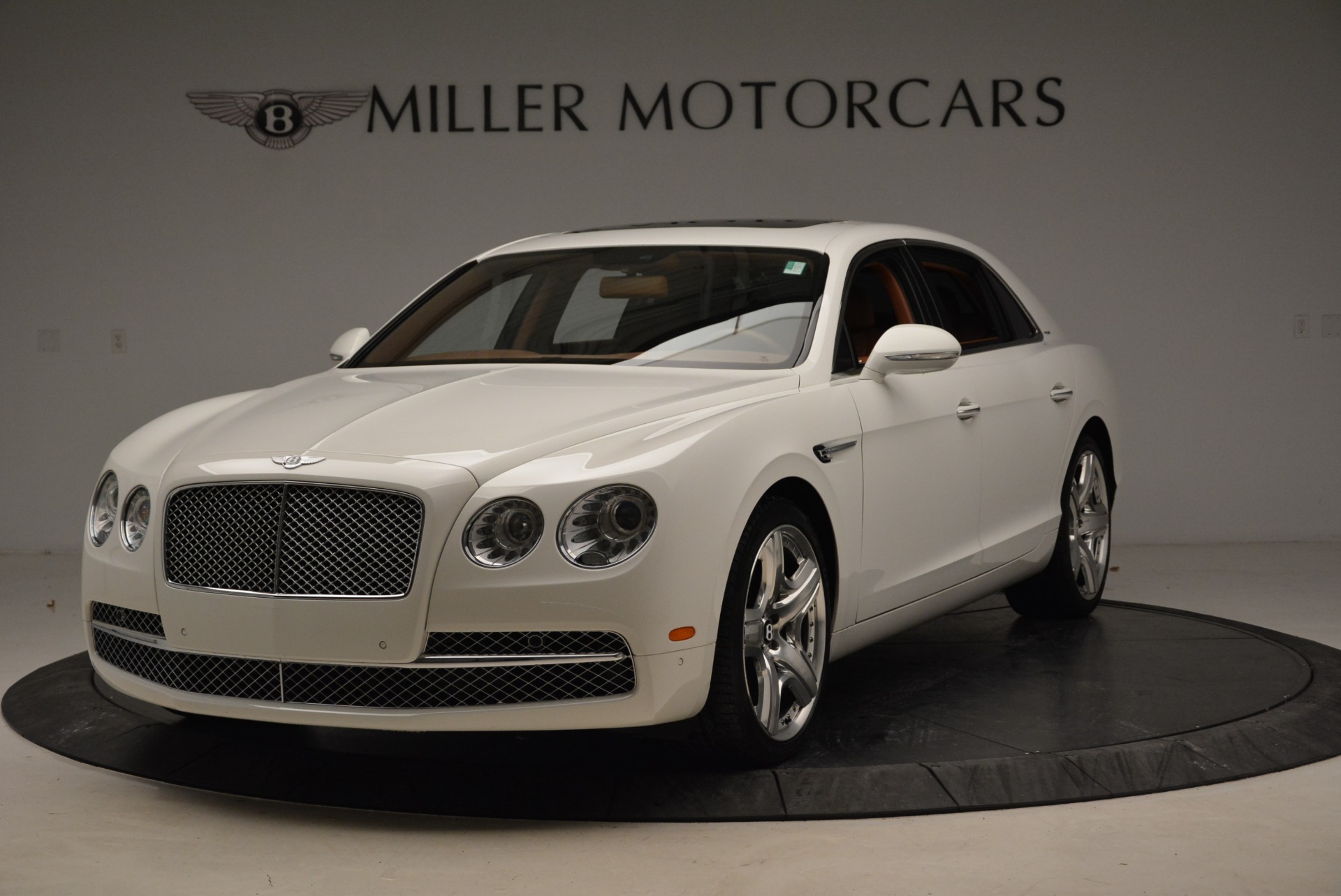 Used 2014 Bentley Flying Spur W12 for sale Sold at Bentley Greenwich in Greenwich CT 06830 1