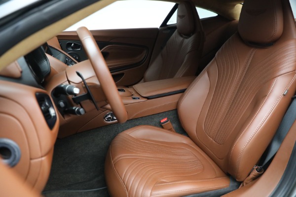 Used 2018 Aston Martin DB11 V12 for sale $127,900 at Bentley Greenwich in Greenwich CT 06830 15