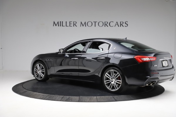 Used 2018 Maserati Ghibli S Q4 Gransport for sale Sold at Bentley Greenwich in Greenwich CT 06830 4