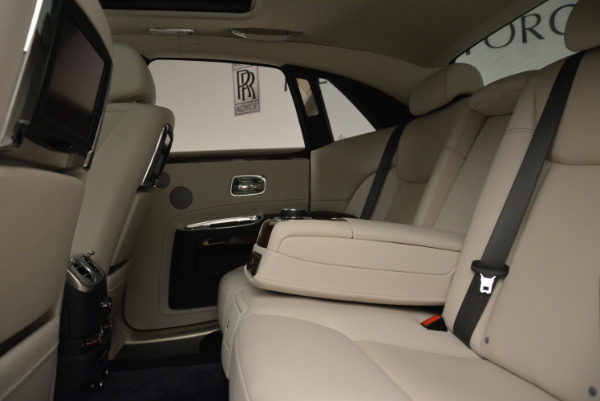 Used 2015 Rolls-Royce Ghost for sale Sold at Bentley Greenwich in Greenwich CT 06830 26