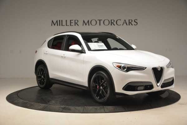 New 2018 Alfa Romeo Stelvio Ti Sport Q4 for sale Sold at Bentley Greenwich in Greenwich CT 06830 11