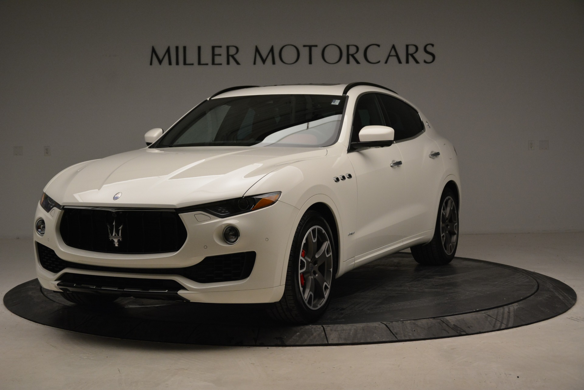 New 2018 Maserati Levante S Q4 Gransport for sale Sold at Bentley Greenwich in Greenwich CT 06830 1