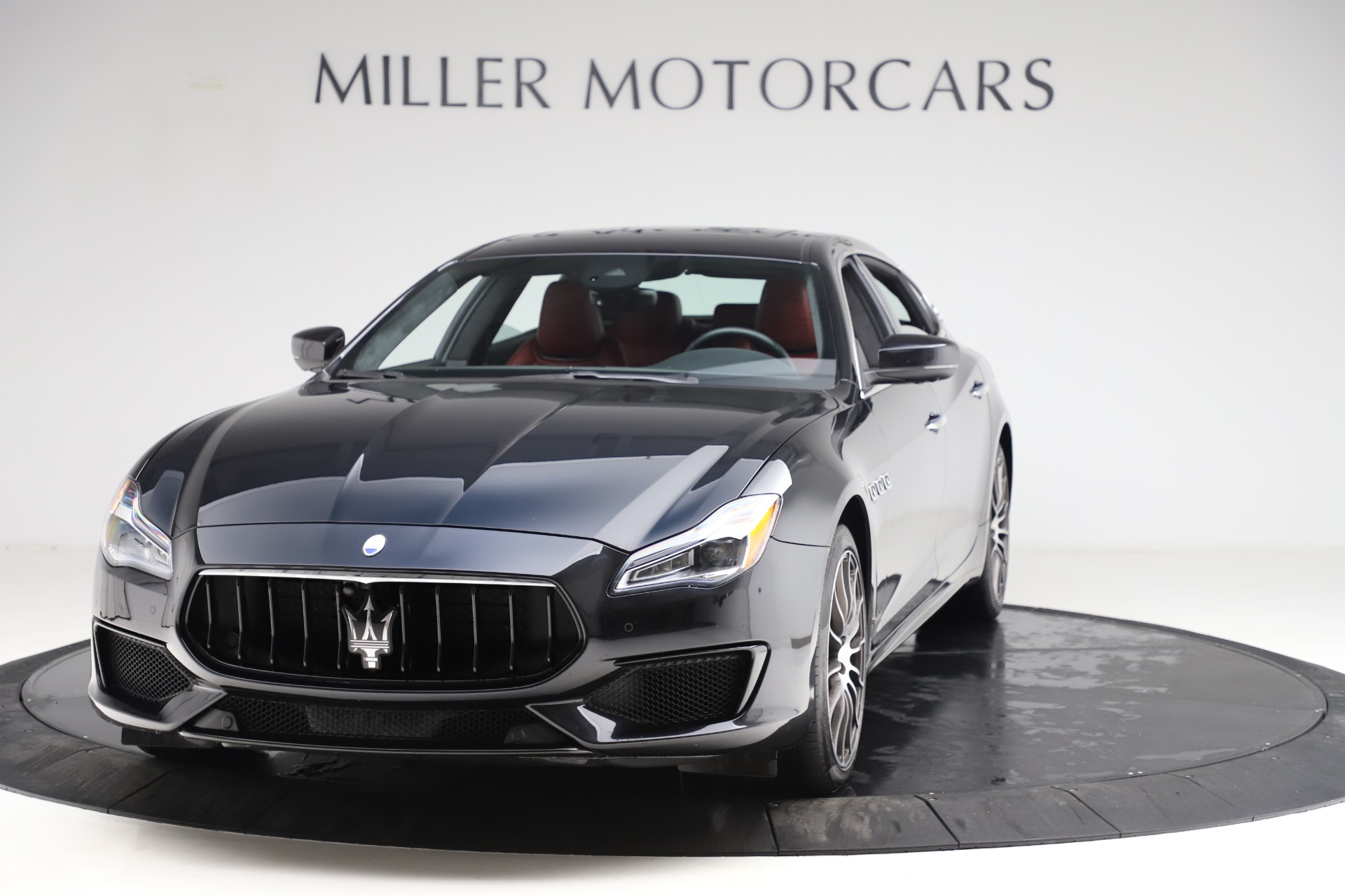 Used 2018 Maserati Quattroporte S Q4 GranSport for sale Sold at Bentley Greenwich in Greenwich CT 06830 1