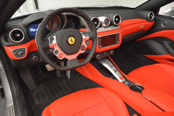 Used 2017 Ferrari California T Handling Speciale for sale Sold at Bentley Greenwich in Greenwich CT 06830 25