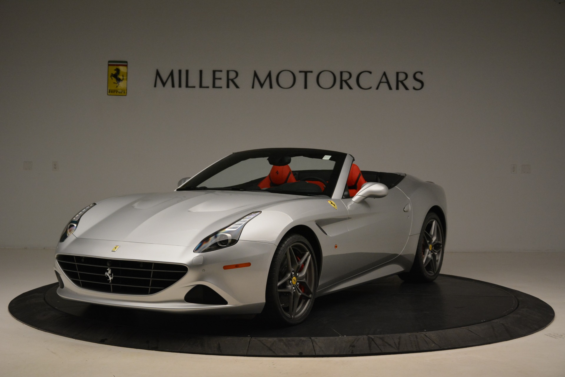Used 2017 Ferrari California T Handling Speciale for sale Sold at Bentley Greenwich in Greenwich CT 06830 1