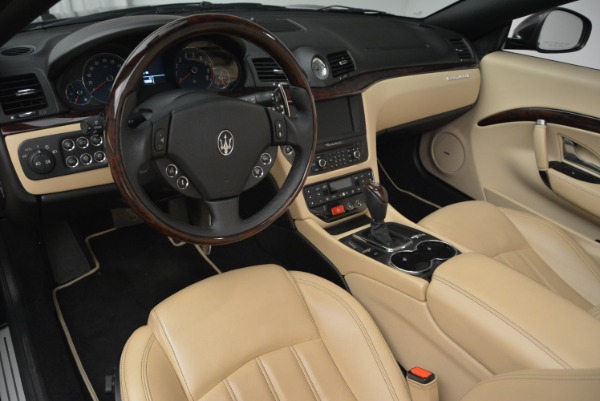 Used 2013 Maserati GranTurismo Convertible for sale Sold at Bentley Greenwich in Greenwich CT 06830 25