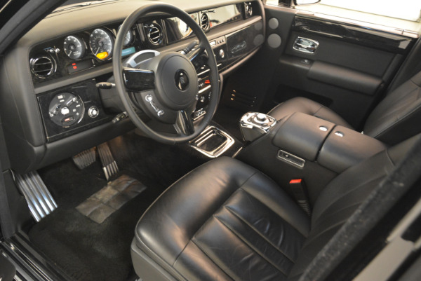 Used 2014 Rolls-Royce Phantom EWB for sale Sold at Bentley Greenwich in Greenwich CT 06830 26