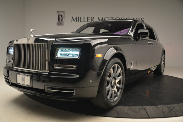 Used 2014 Rolls-Royce Phantom EWB for sale Sold at Bentley Greenwich in Greenwich CT 06830 3