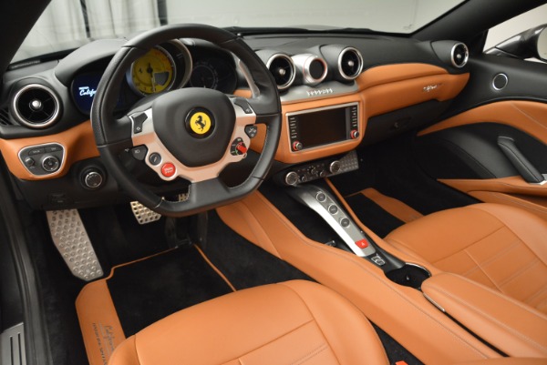 Used 2017 Ferrari California T Handling Speciale for sale Sold at Bentley Greenwich in Greenwich CT 06830 25