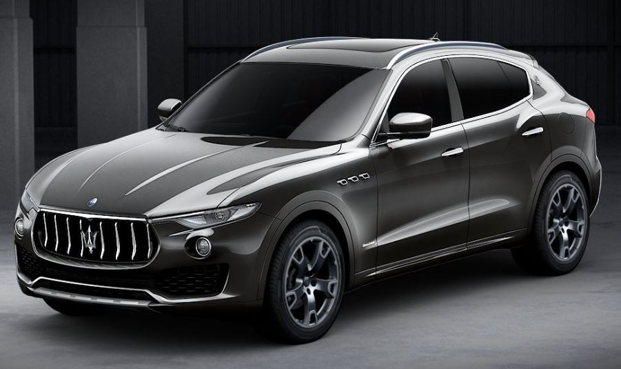 New 2018 Maserati Levante Q4 GranLusso for sale Sold at Bentley Greenwich in Greenwich CT 06830 1