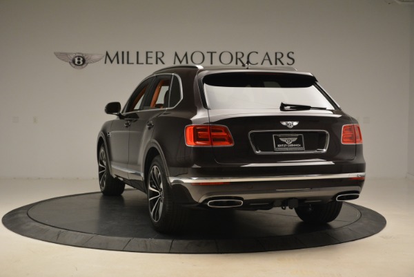 Used 2018 Bentley Bentayga W12 Signature for sale Sold at Bentley Greenwich in Greenwich CT 06830 5