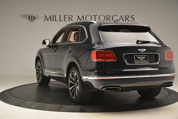 Used 2018 Bentley Bentayga Signature for sale Sold at Bentley Greenwich in Greenwich CT 06830 6