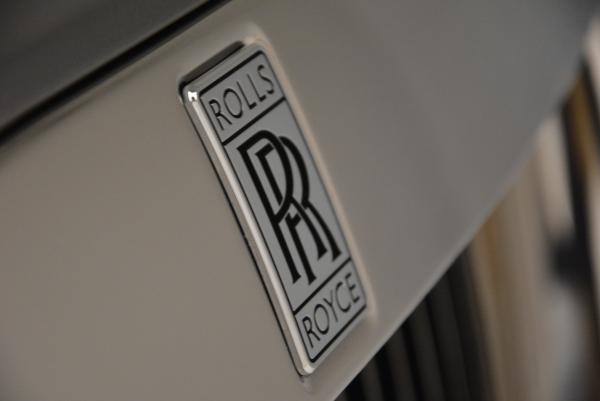 Used 2016 Rolls-Royce Wraith for sale Sold at Bentley Greenwich in Greenwich CT 06830 28
