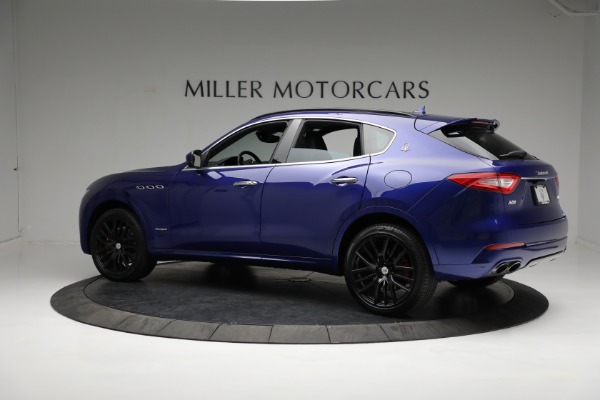 Used 2018 Maserati Levante S Q4 Gransport for sale Sold at Bentley Greenwich in Greenwich CT 06830 4