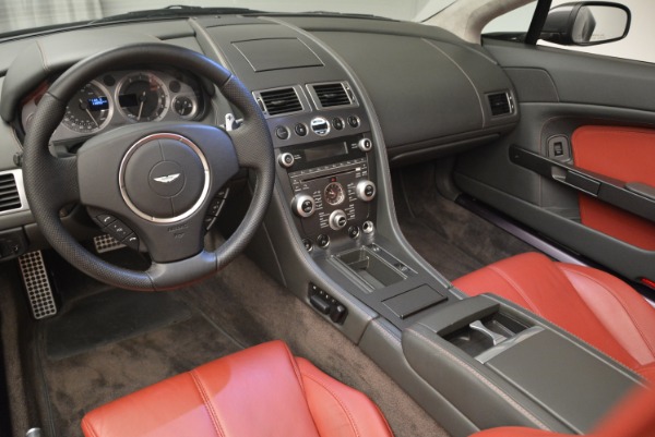 Used 2009 Aston Martin V8 Vantage Roadster for sale Sold at Bentley Greenwich in Greenwich CT 06830 26