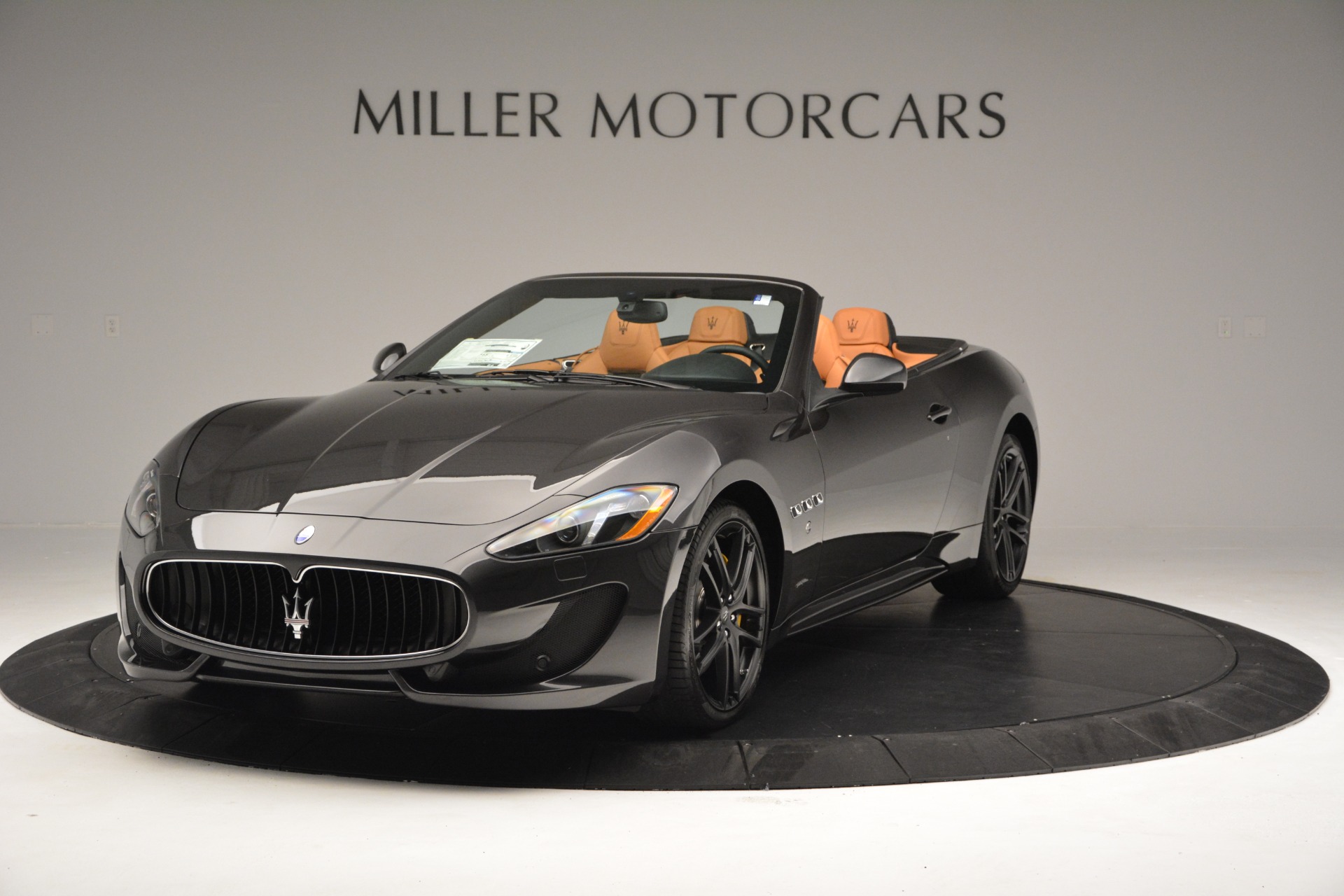 Used 2015 Maserati GranTurismo Sport Convertible for sale Sold at Bentley Greenwich in Greenwich CT 06830 1