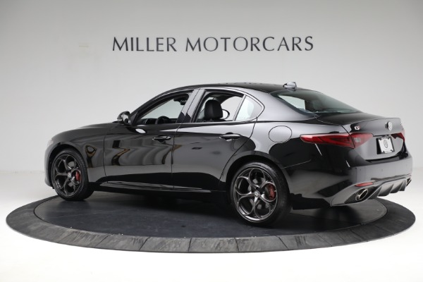 Used 2018 Alfa Romeo Giulia Ti Sport Q4 for sale Sold at Bentley Greenwich in Greenwich CT 06830 4