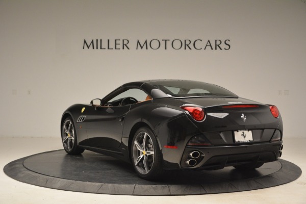 Used 2014 Ferrari California 30 for sale $129,900 at Bentley Greenwich in Greenwich CT 06830 17