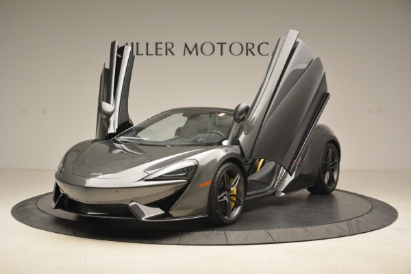 New 2018 McLaren 570S Spider for sale Sold at Bentley Greenwich in Greenwich CT 06830 14