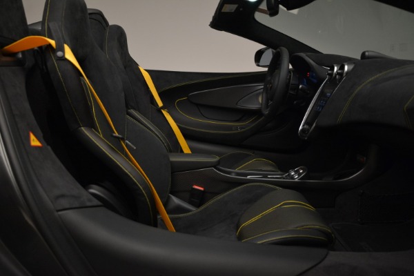 New 2018 McLaren 570S Spider for sale Sold at Bentley Greenwich in Greenwich CT 06830 27