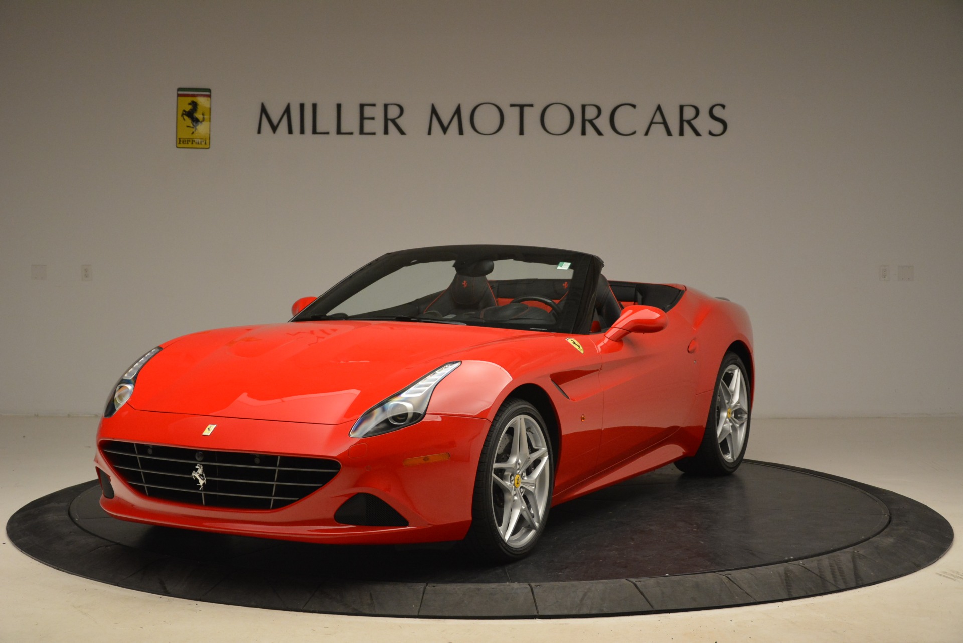 Used 2016 Ferrari California T Handling Speciale for sale Sold at Bentley Greenwich in Greenwich CT 06830 1