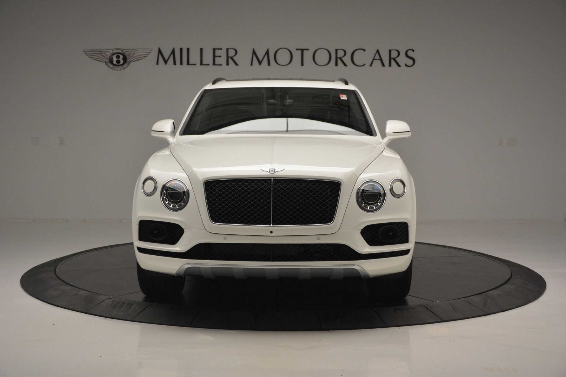 Pre-Owned 2019 Bentley Bentayga V8 For Sale ($159,900) | Bentley