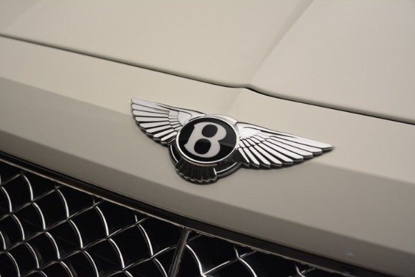 Used 2018 Bentley Bentayga Signature for sale Sold at Bentley Greenwich in Greenwich CT 06830 15