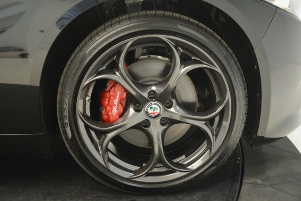 New 2018 Alfa Romeo Giulia Ti Sport Q4 for sale Sold at Bentley Greenwich in Greenwich CT 06830 25