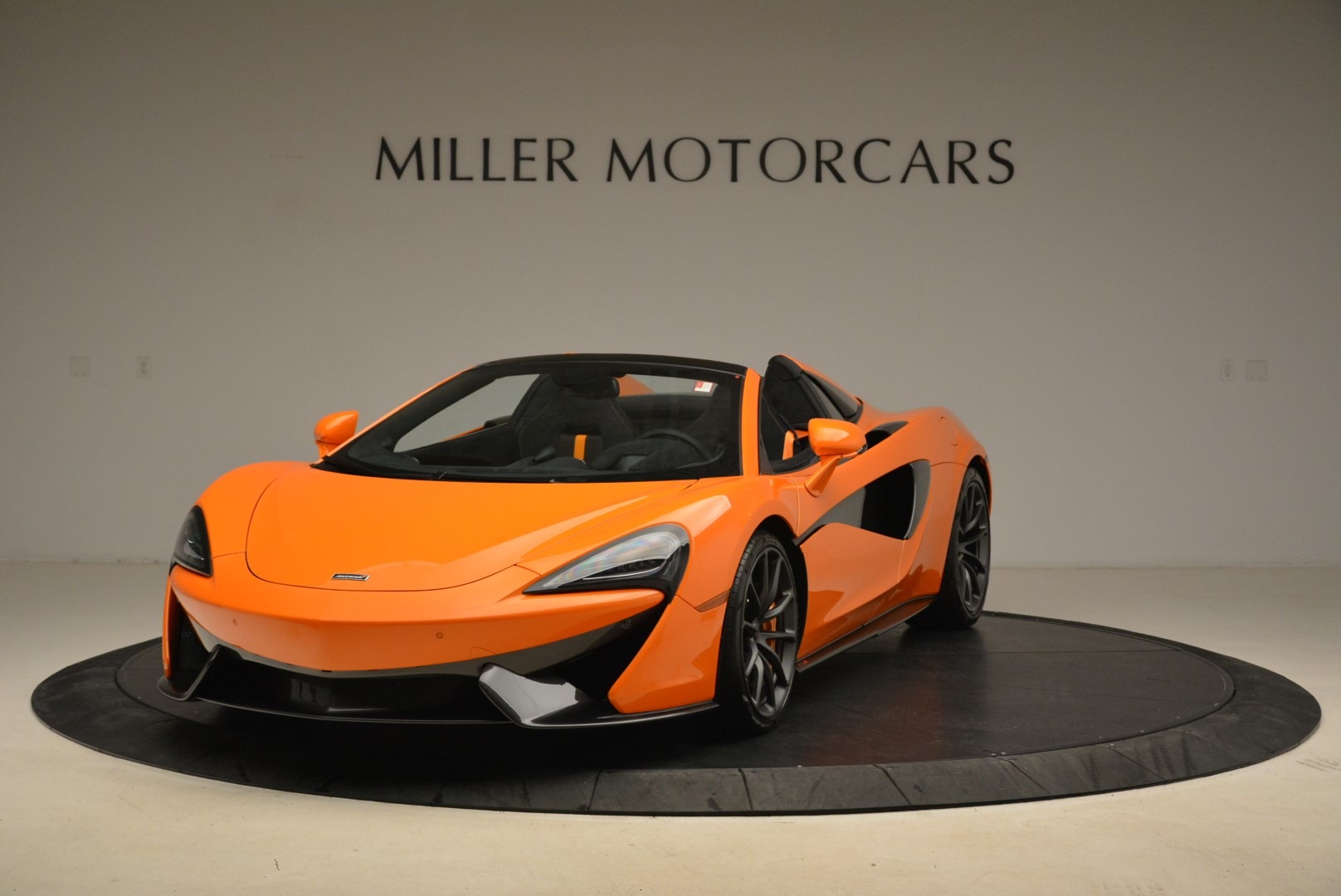 Used 2018 McLaren 570S Spider Convertible for sale Sold at Bentley Greenwich in Greenwich CT 06830 1