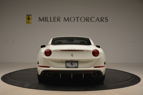 Used 2015 Ferrari California T for sale Sold at Bentley Greenwich in Greenwich CT 06830 18