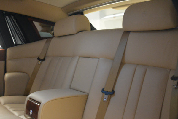 Used 2013 Rolls-Royce Phantom for sale Sold at Bentley Greenwich in Greenwich CT 06830 20