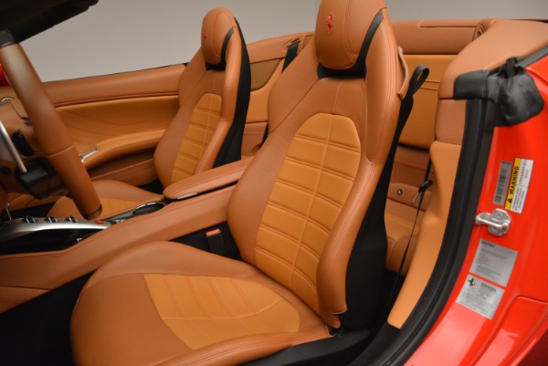 Used 2015 Ferrari California T for sale Sold at Bentley Greenwich in Greenwich CT 06830 27