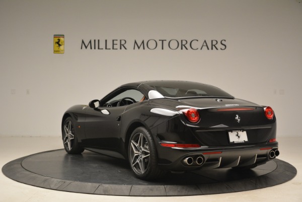 Used 2015 Ferrari California T for sale Sold at Bentley Greenwich in Greenwich CT 06830 17